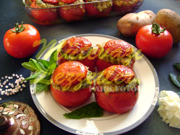Püreli Pomidor Dolması