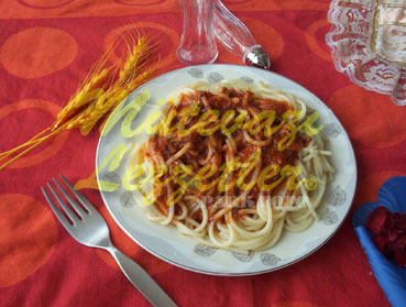 Tamatlı Makaron