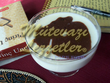 Soslu Muhallebi