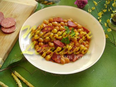 Sosiskalı Noxud